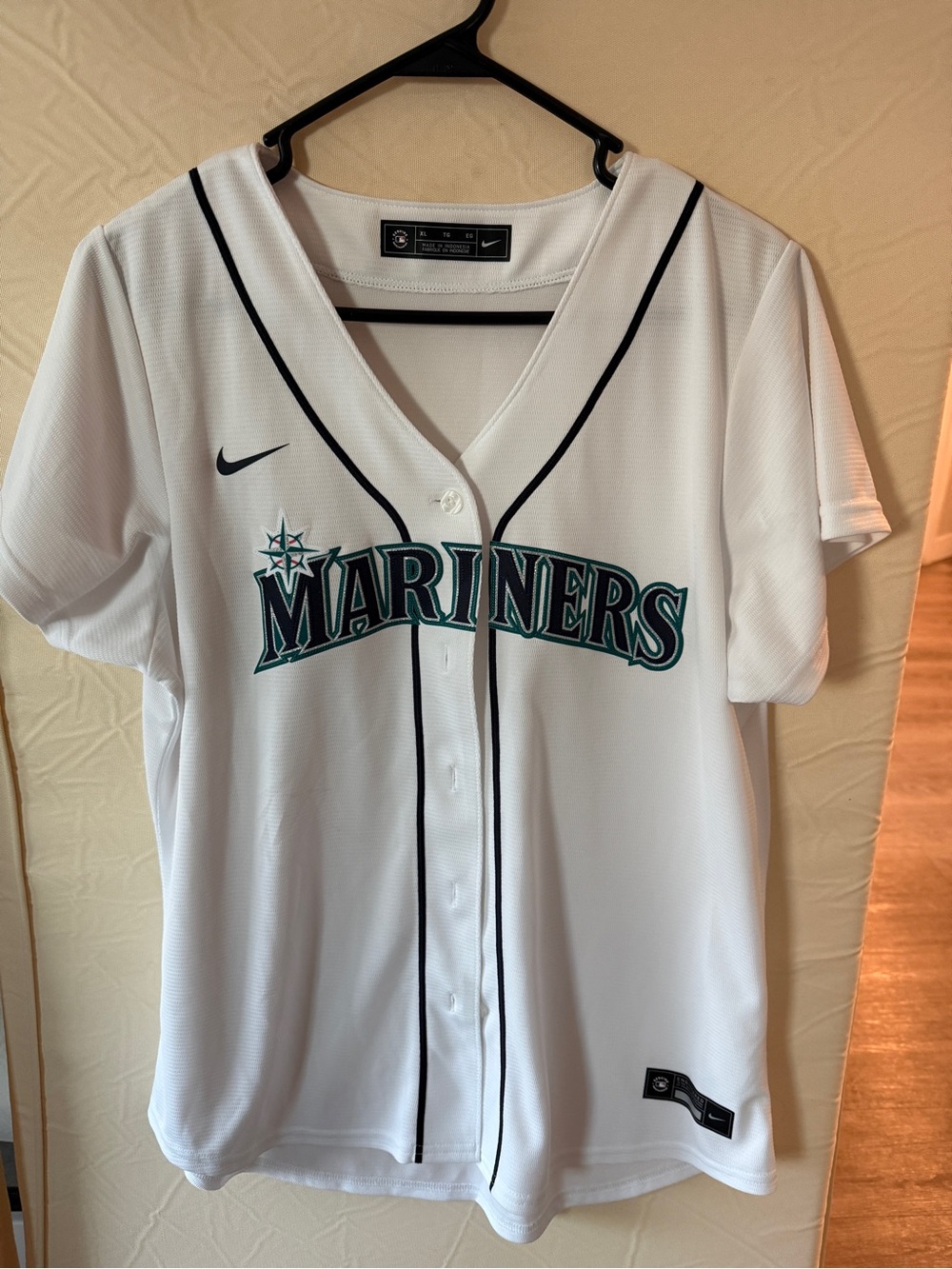 Women’s Nike Mariners MLB Jersey XL